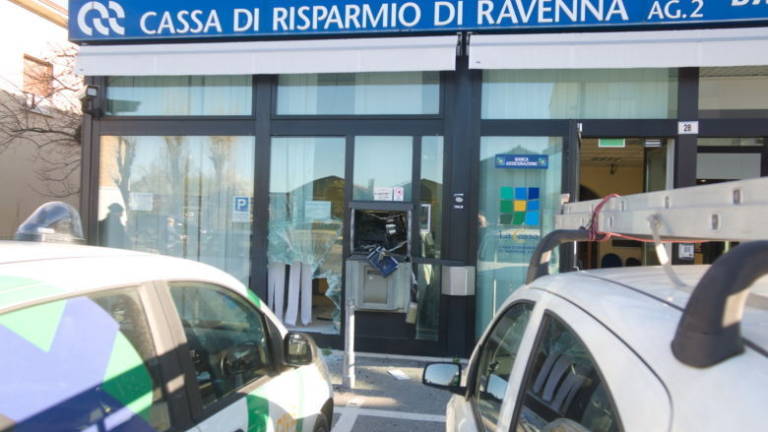 Nuovo assalto al bancomat a Lugo Nuovo assalto al bancomat a Lugo
