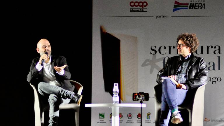 Roberto Saviano e Matteo Cavezzali Roberto Saviano e Matteo Cavezzali