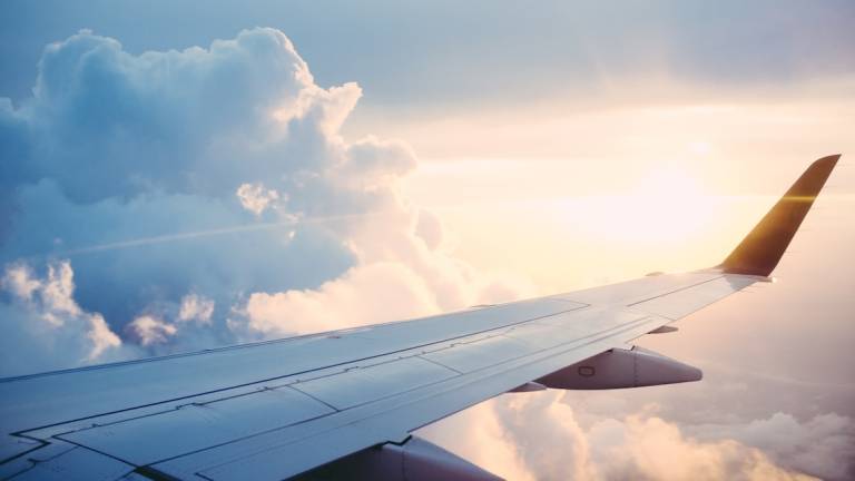 L'alluvione fa saltare l'addio al celibato, ma Vueling non rimborsa 5 amici di Cotignola e Faenza L'alluvione fa saltare l'addio al celibato, ma Vueling non rimborsa 5 amici di Cotignola e Faenza