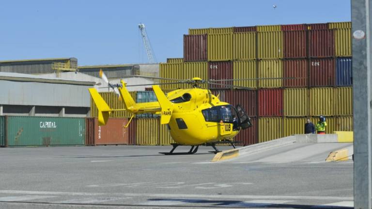 Ravenna, incidente sul lavoro: ferito giovane operaio Ravenna, incidente sul lavoro: ferito giovane operaio