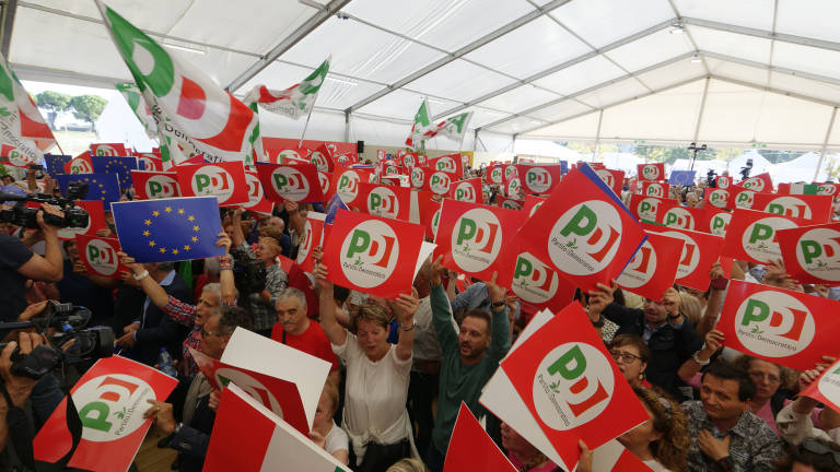 Numeri record alla Festa nazionale dell'Unità: in 350mila a Ravenna Numeri record alla Festa nazionale dell'Unità: in 350mila a Ravenna