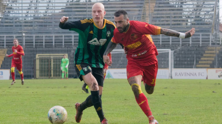Calcio D, il Ravenna si tira su con il Crema (1-0) mentre il Forlì cade in casa del Corticella (2-1) Calcio D, il Ravenna si tira su con il Crema (1-0) mentre il Forlì cade in casa del Corticella (2-1)