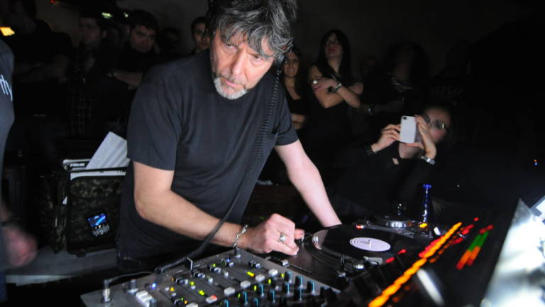Morto il dj Claudio Coccoluto, uno dei re del clubbing Morto il dj Claudio Coccoluto, uno dei re del clubbing