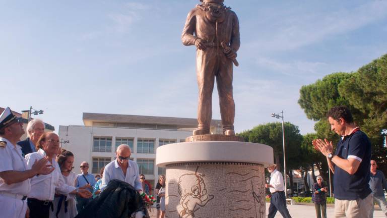 L’inaugurazione della statua al Palombaro nel 2019