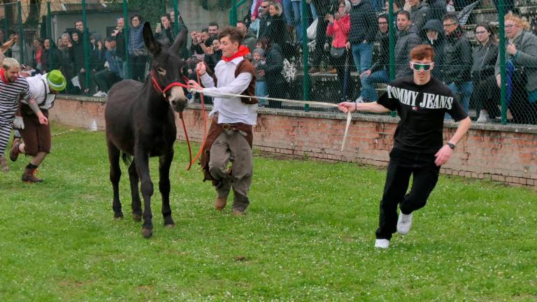 A Fontanelice la Pasquetta con la corsa dei somari e la Sagra della piè fritta A Fontanelice la Pasquetta con la corsa dei somari e la Sagra della piè fritta