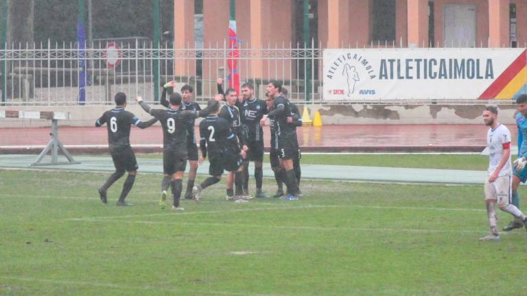 Un momento di esultanza della squadra biancazzurra (foto MMPH) Un momento di esultanza della squadra biancazzurra (foto MMPH)