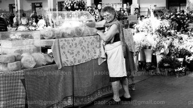 “Il vecchio Foro Annonario di Cesena aveva dentro la poesia”: da sabato la mostra fotografica di Paolo Partisani - Gallery