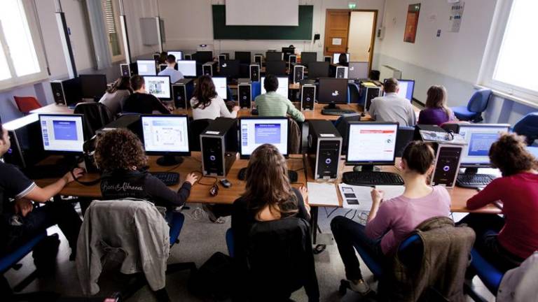 Rimini. Accademia della Crusca sul corso di laurea in inglese: «Grave rischio e c’è una sentenza della Corte costituzionale» Rimini. Accademia della Crusca sul corso di laurea in inglese: «Grave rischio e c’è una sentenza della Corte costituzionale»