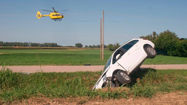 L’incidente di Mezzano (Foto Fiorentini) L’incidente di Mezzano (Foto Fiorentini)