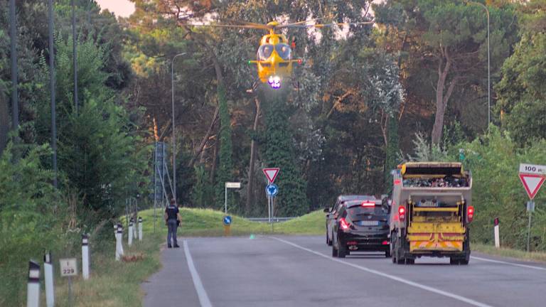 Marina di Ravenna, tragico incidente: muore in moto a 17 anni - Gallery Marina di Ravenna, tragico incidente: muore in moto a 17 anni - Gallery
