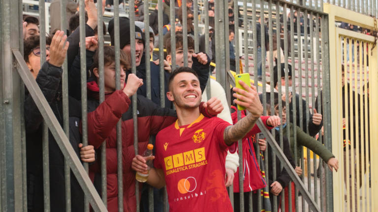 Calcio D, il Ravenna ha conquistato Dossena: Gran primo tempo col Mezzolara - Gallery Calcio D, il Ravenna ha conquistato Dossena: Gran primo tempo col Mezzolara - Gallery