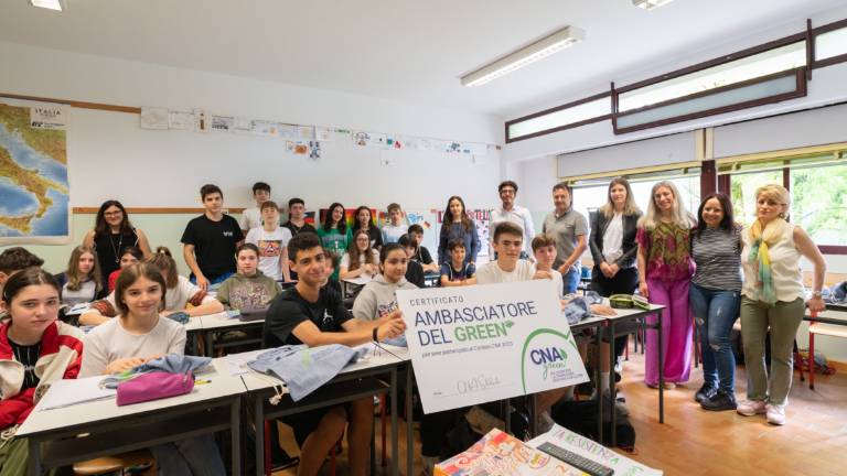Ambasciatori del green: scuola di Cesena vince il 1° premio del Contest organizzato da Cna Ambasciatori del green: scuola di Cesena vince il 1° premio del Contest organizzato da Cna