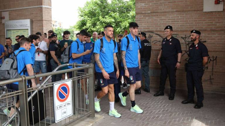 San Mauro Pascoli: apertura al pubblico a sorpresa per l'allenamento della nazionale - FOTOGALLERY San Mauro Pascoli: apertura al pubblico a sorpresa per l'allenamento della nazionale - FOTOGALLERY