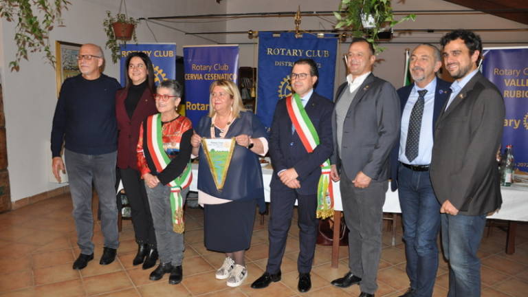 Un ritrovo in amicizia tra i Rotary Club di Forlì-Cesena Un ritrovo in amicizia tra i Rotary Club di Forlì-Cesena