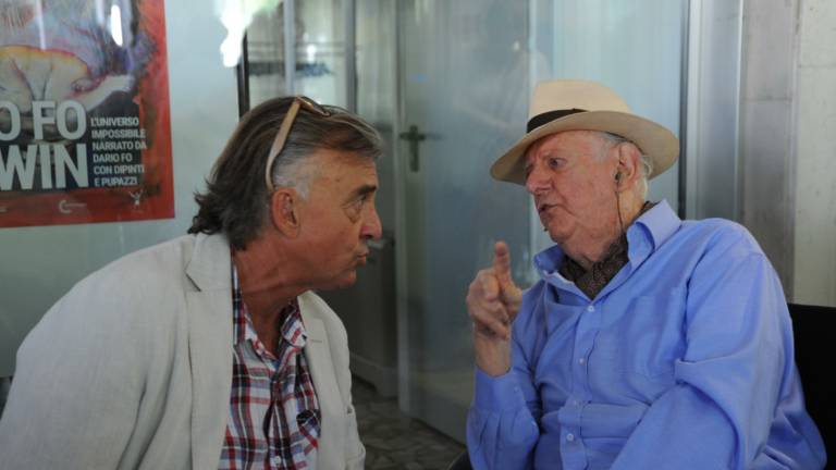 Cesenatico, presentazione di un libro e di una mostra sulle opere di Dario Fo Cesenatico, presentazione di un libro e di una mostra sulle opere di Dario Fo