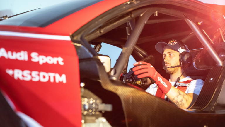 Dalla moto all'auto: Dovizioso in pista con un'Audi al Dtm di Misano Dalla moto all'auto: Dovizioso in pista con un'Audi al Dtm di Misano