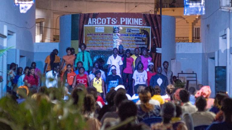 Le Albe portano Dante in Senegal: la Divina Commedia nelle banlieue Le Albe portano Dante in Senegal: la Divina Commedia nelle banlieue