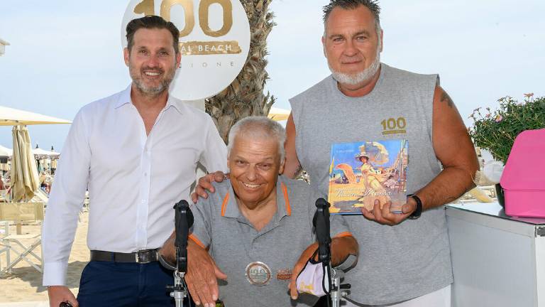 Da 30 anni in vacanza, Enzo nuovo ambasciatore nel mondo di Riccione: Qui tutti mi vogliono bene Da 30 anni in vacanza, Enzo nuovo ambasciatore nel mondo di Riccione: Qui tutti mi vogliono bene