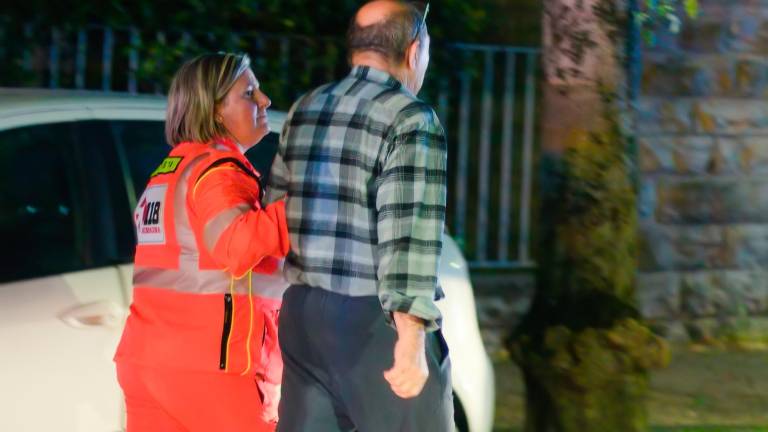 Incendio nella notte a Ravenna, evacuata un’intera palazzina VIDEO GALLERY Incendio nella notte a Ravenna, evacuata un’intera palazzina VIDEO GALLERY