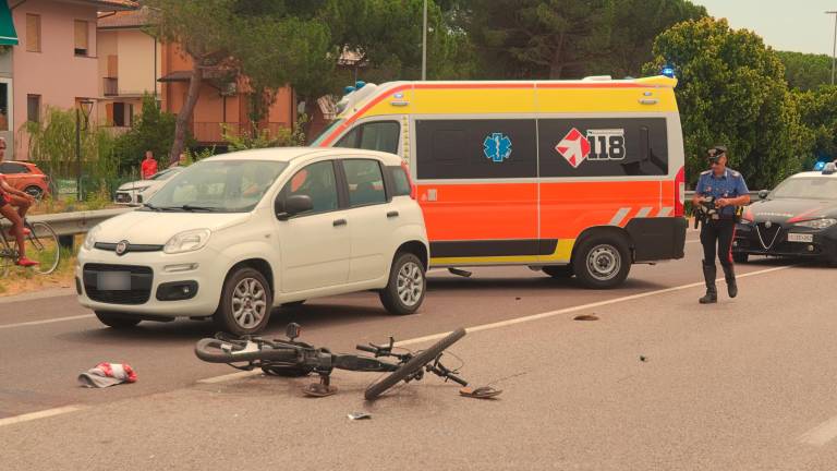 Cervia. Tamponato in bici da un’auto, è grave un 50enne Cervia. Tamponato in bici da un’auto, è grave un 50enne