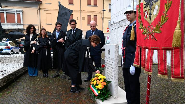 Forlì, omaggio a Falcone, Borsellino e le loro scorte FOTOGALLERY Forlì, omaggio a Falcone, Borsellino e le loro scorte FOTOGALLERY