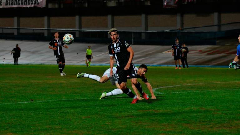 Frederik Tosku ha realizzato la rete del momentaneo 2-2 (Zanotti) Frederik Tosku ha realizzato la rete del momentaneo 2-2 (Zanotti)