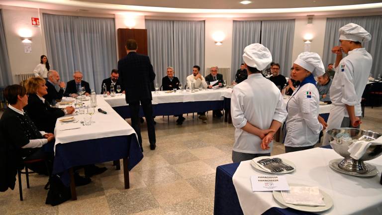Aspiranti chef, Forlimpopoli vince il “Ciak & cheese” FOTOGALLERY Aspiranti chef, Forlimpopoli vince il “Ciak & cheese” FOTOGALLERY