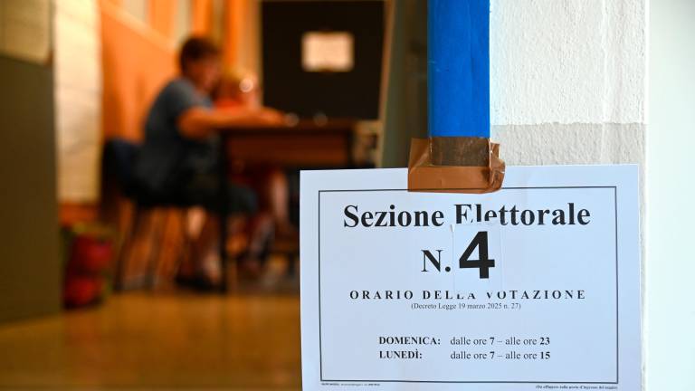 Referendum in Romagna: affluenza a rilento e il quorum è lontano Referendum in Romagna: affluenza a rilento e il quorum è lontano