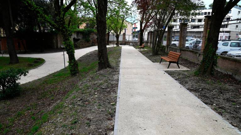 Forlì, tornano a splendere i giardini della Rocca di Ravaldino FOTOGALLERY Forlì, tornano a splendere i giardini della Rocca di Ravaldino FOTOGALLERY