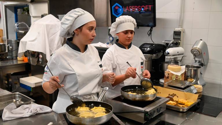 Aspiranti chef, Forlimpopoli vince il “Ciak & cheese” FOTOGALLERY Aspiranti chef, Forlimpopoli vince il “Ciak & cheese” FOTOGALLERY