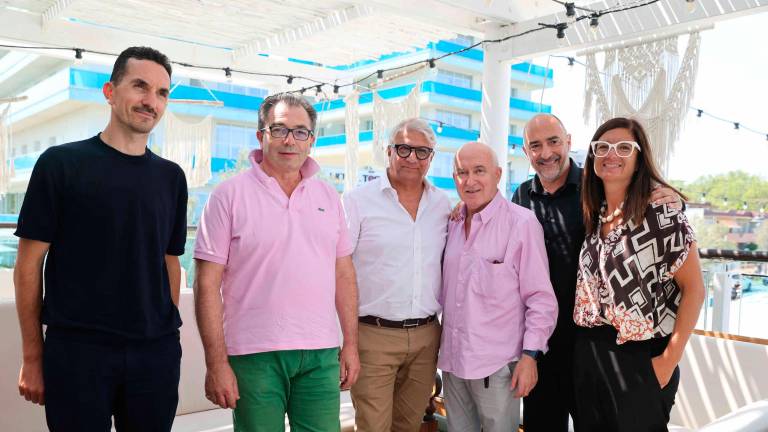 Cesenatico, imprenditori del turismo preoccupati: “Innovazione a rilento” FOTOGALLERY Cesenatico, imprenditori del turismo preoccupati: “Innovazione a rilento” FOTOGALLERY