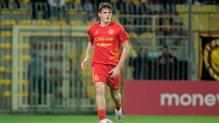 Matteo Onofri difensore classe 2004: ha firmato con lo Spezia fino al 30 giugno 2029 Matteo Onofri difensore classe 2004: ha firmato con lo Spezia fino al 30 giugno 2029