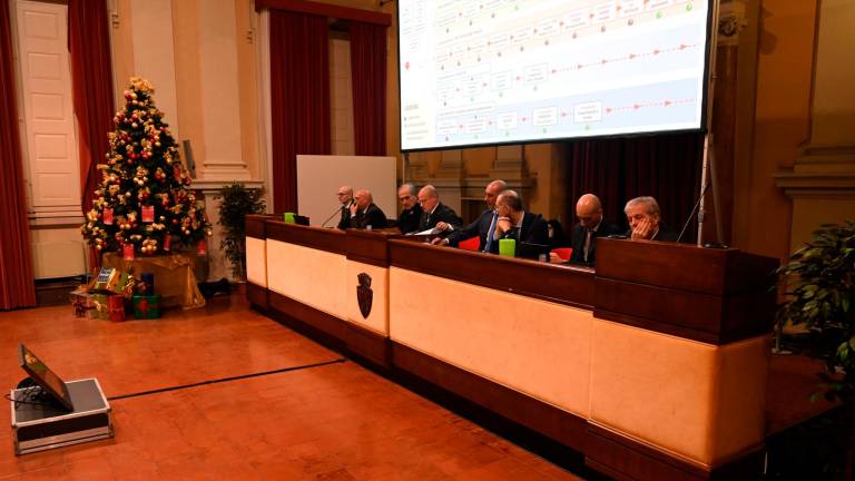 Forlì, le cento domande degli alluvionati: «Studiamo ristori per i beni mobili» Forlì, le cento domande degli alluvionati: «Studiamo ristori per i beni mobili»
