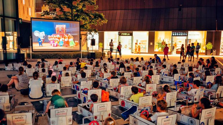 Imola, un drive-in gratuito per i bambini il 19 giugno all’autodromo Imola, un drive-in gratuito per i bambini il 19 giugno all’autodromo