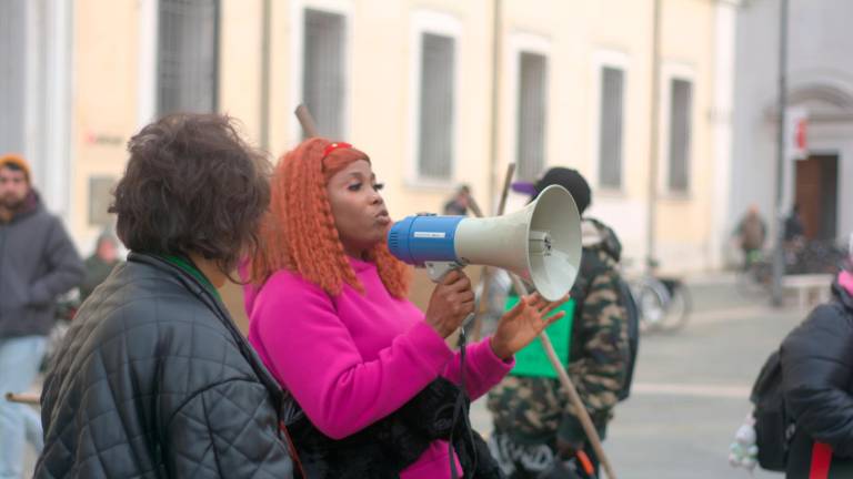 Ravenna, gli immigrati nel Cas: “Condizioni terribili”. Coop sociale sotto accusa Ravenna, gli immigrati nel Cas: “Condizioni terribili”. Coop sociale sotto accusa