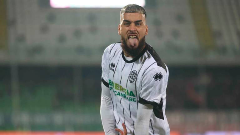 In questo girone d’andata Manolo Adamo ha già realizzato 2 reti e ha offerto 11 assist ai compagni foto gianmaria zanotti In questo girone d’andata Manolo Adamo ha già realizzato 2 reti e ha offerto 11 assist ai compagni foto gianmaria zanotti