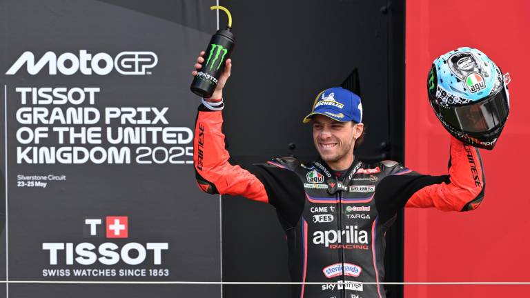 MotoGp, Bezzecchi 3° nella Race dietro i fratelli Marquez MotoGp, Bezzecchi 3° nella Race dietro i fratelli Marquez