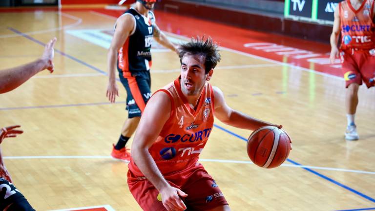 Basket B, Di Paolantonio: “Andrea Costa sulle gambe” - Gallery Basket B, Di Paolantonio: “Andrea Costa sulle gambe” - Gallery