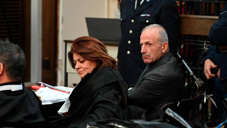 Forlì. Omicidio Severi, il giallo dei video di Franco: riprese il punto in cui è stato trovato cadavere Forlì. Omicidio Severi, il giallo dei video di Franco: riprese il punto in cui è stato trovato cadavere
