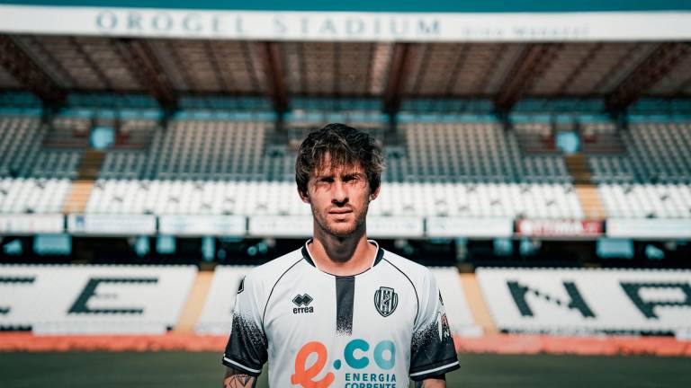 Cesena-Antonucci: affare fatto, c’è l’annuncio del club bianconero Cesena-Antonucci: affare fatto, c’è l’annuncio del club bianconero