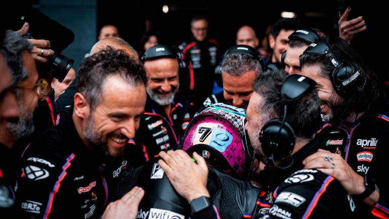 MotoGp, un favoloso Bezzecchi è il re di Gran Bretagna MotoGp, un favoloso Bezzecchi è il re di Gran Bretagna