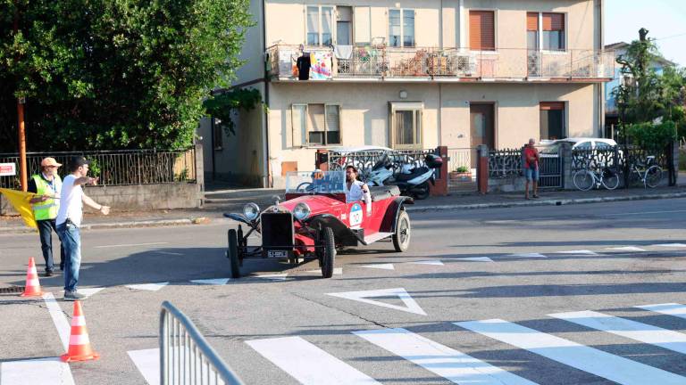 Passione auto: per la Mille Miglia tappa alla Technogym di Cesena FOTOGALLERY Passione auto: per la Mille Miglia tappa alla Technogym di Cesena FOTOGALLERY