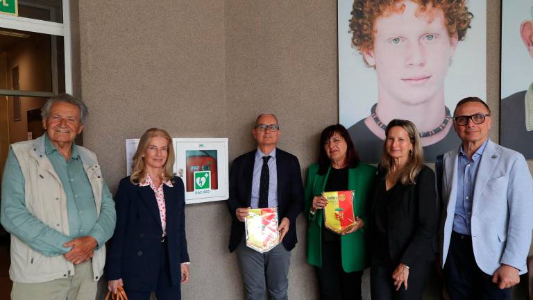 Ravenna, il Rotary dona due defibrillatori al tribunale Ravenna, il Rotary dona due defibrillatori al tribunale