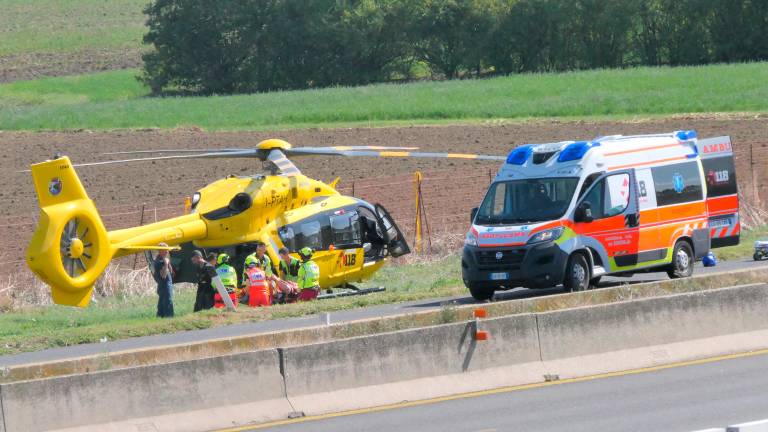 Imola, incidente con feriti in A14 in corsia nord traffico bloccato in mattinata ferito un motociclista Imola, incidente con feriti in A14 in corsia nord traffico bloccato in mattinata ferito un motociclista