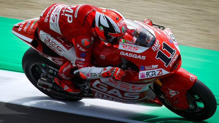 Moto2: la pole è di Canet, splendido quinto tempo di Pasini Moto2: la pole è di Canet, splendido quinto tempo di Pasini