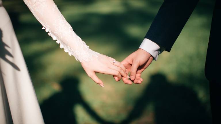 Ravenna, matrimoni e unioni civili: in Comune si torna alla capienza normale Ravenna, matrimoni e unioni civili: in Comune si torna alla capienza normale