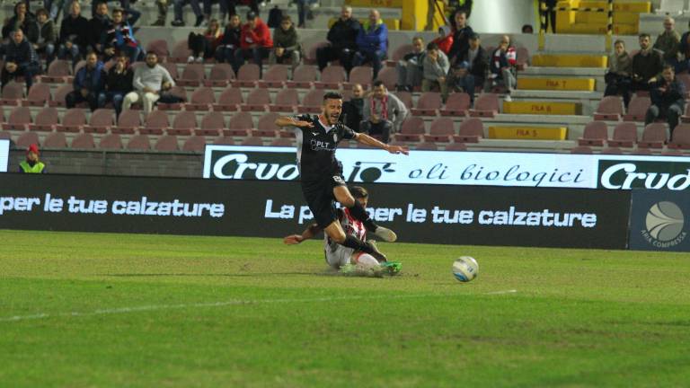 Calcio Serie C, il Cesena si illude poi il Vicenza lo punisce Calcio Serie C, il Cesena si illude poi il Vicenza lo punisce