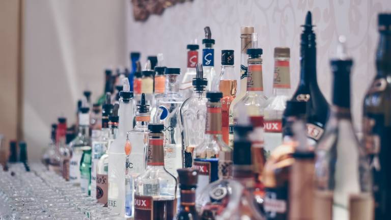 Ravenna, sicurezza: stop all'alcol fino al 26 marzo. Ecco le zone interessate al divieto Ravenna, sicurezza: stop all'alcol fino al 26 marzo. Ecco le zone interessate al divieto