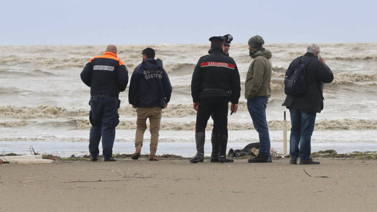 Alluvione a Cesena: la donna trovata morta a Zadina di Cesenatico è la 70enne dispersa stanotte a Ronta Alluvione a Cesena: la donna trovata morta a Zadina di Cesenatico è la 70enne dispersa stanotte a Ronta