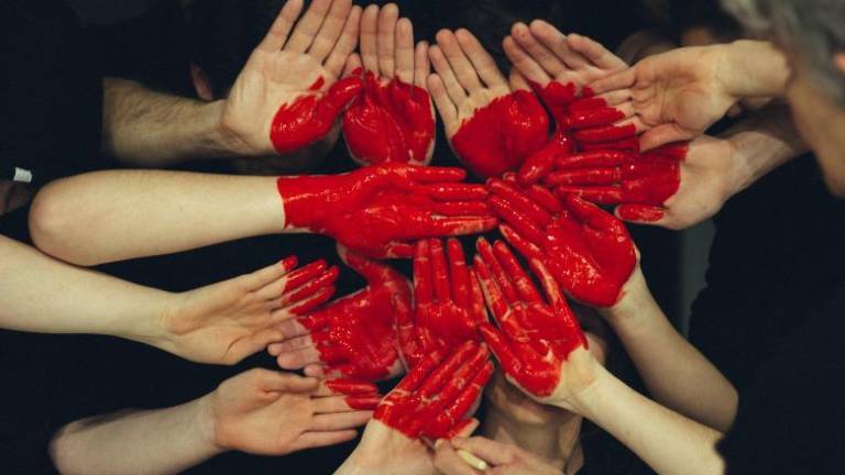 Da 18 anni i lavoratori della Sacmi di Imola raccolgono fondi per i poveri Da 18 anni i lavoratori della Sacmi di Imola raccolgono fondi per i poveri